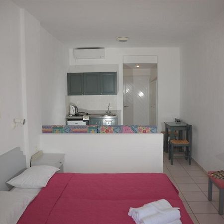 Evalia Apartments Anissaras Zimmer foto